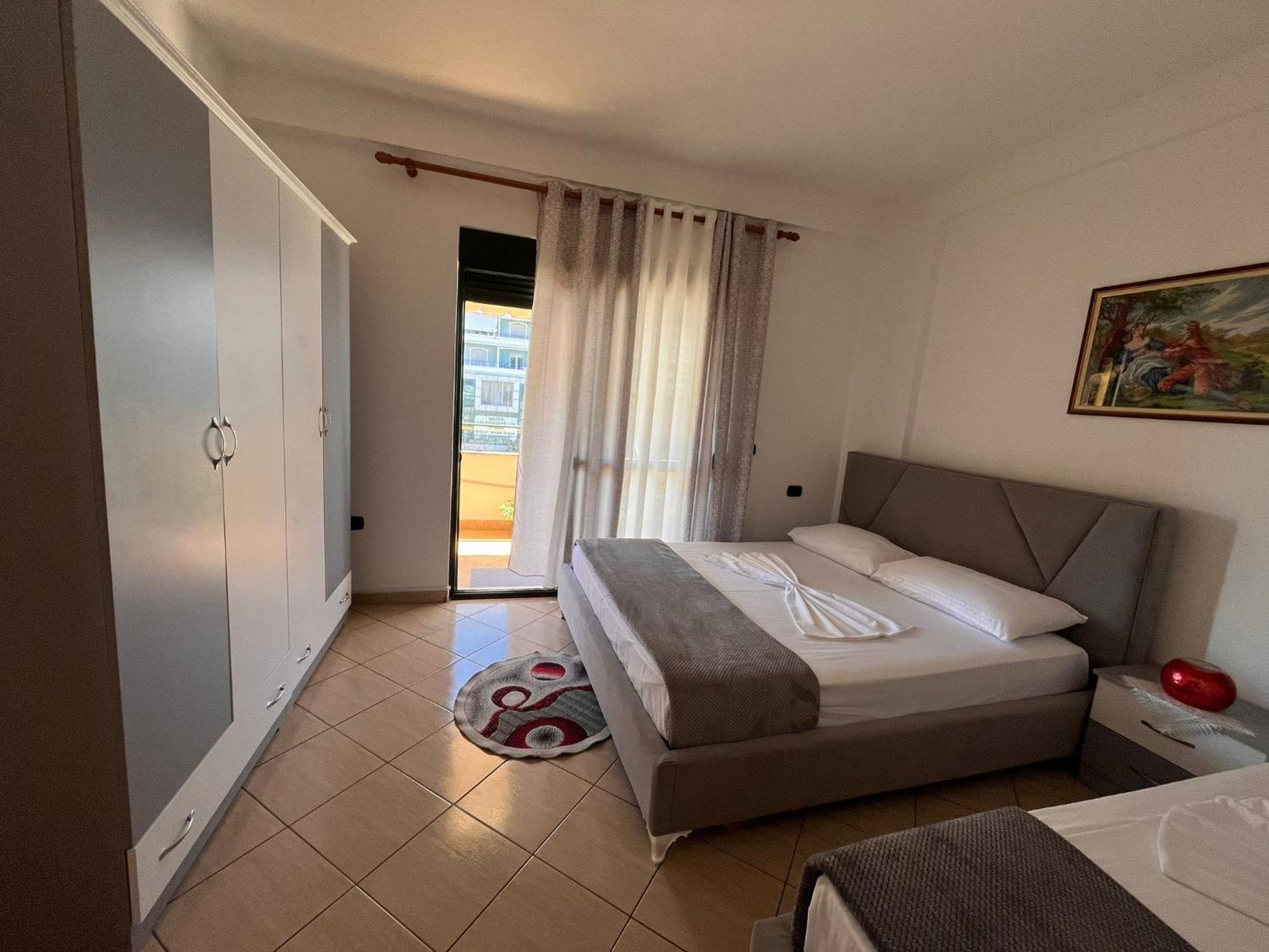 Apartament Rikardo Apartament Wlora Zewnętrze zdjęcie